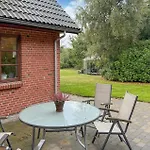 Pet Friendly In With Wifi Sønder Felding